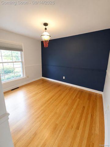 1111 Ashover Drive, Bloomfield Hills, MI 48304