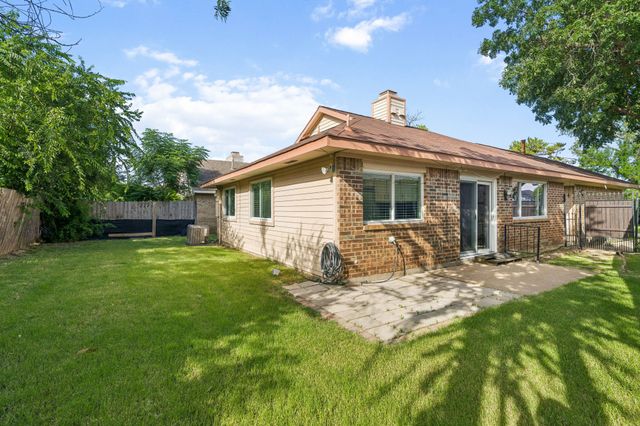 2141 Stradivarius Lane, Carrollton, TX 75007
