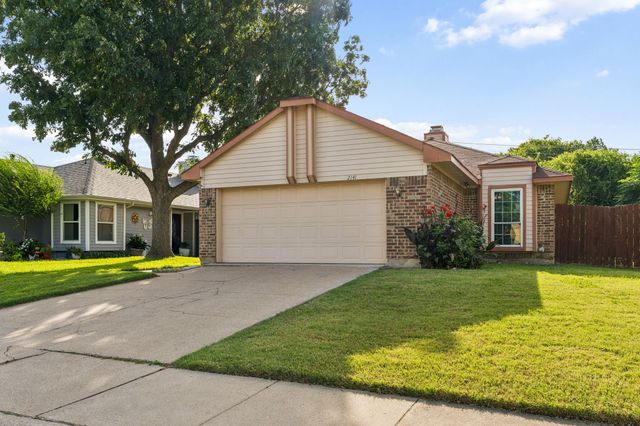 2141 Stradivarius Lane, Carrollton, TX 75007