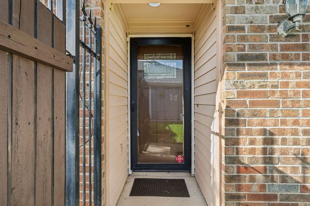 2141 Stradivarius Lane, Carrollton, TX 75007