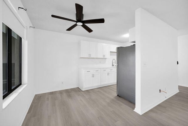 150 Pineview Road J6, Jupiter, FL 33469