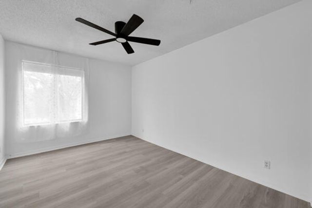 150 Pineview Road J6, Jupiter, FL 33469