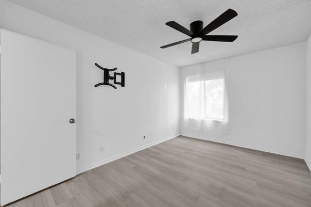 150 Pineview Road J6, Jupiter, FL 33469