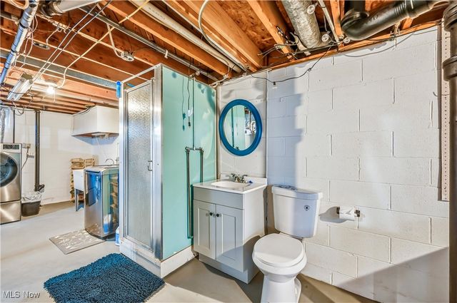 894 Eastland Avenue SE, Warren, OH 44484