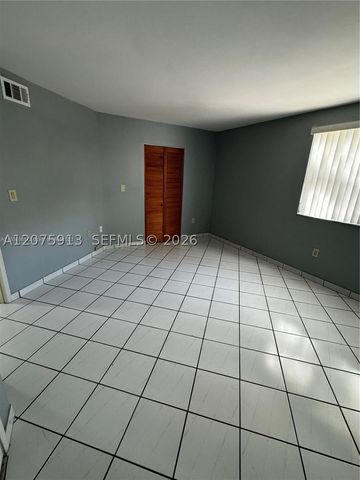 10257 NW 9th St Cir 102-10, Miami, FL 33172