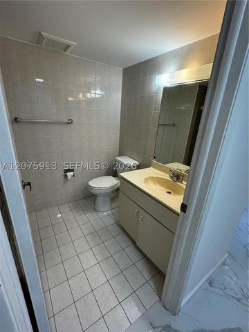 10257 NW 9th St Cir 102-10, Miami, FL 33172