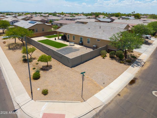 489 E EMERALD Drive, Casa Grande, AZ 85122