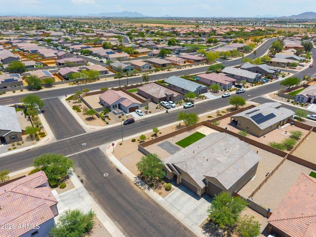 489 E EMERALD Drive, Casa Grande, AZ 85122