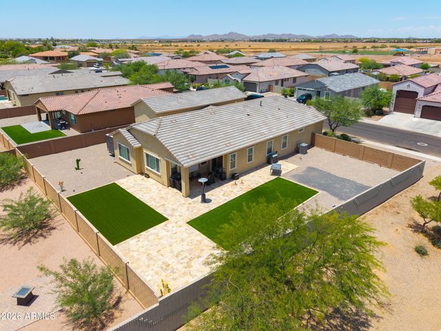 489 E EMERALD Drive, Casa Grande, AZ 85122