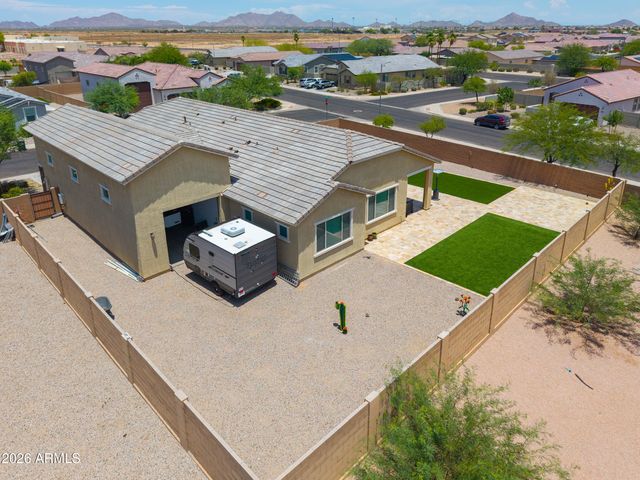 489 E EMERALD Drive, Casa Grande, AZ 85122
