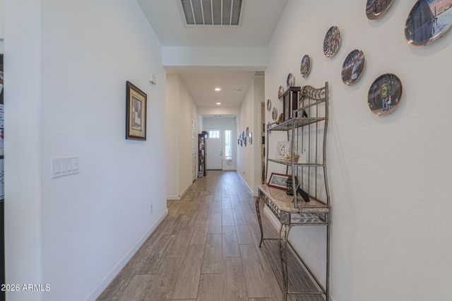 489 E EMERALD Drive, Casa Grande, AZ 85122