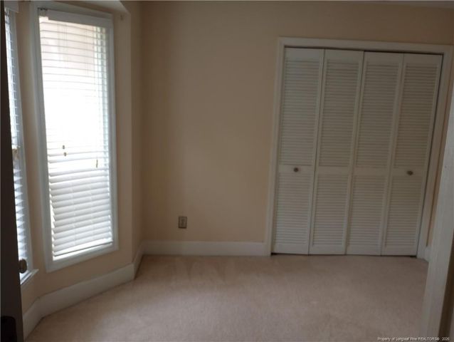 702 Marketview Court, Fayetteville, NC 28301