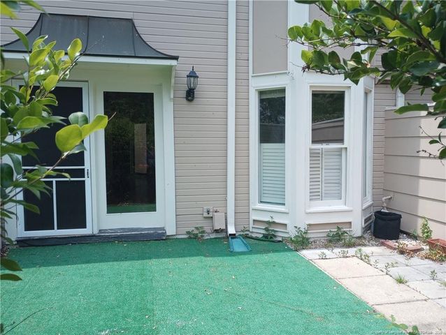 702 Marketview Court, Fayetteville, NC 28301
