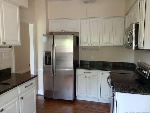 702 Marketview Court, Fayetteville, NC 28301