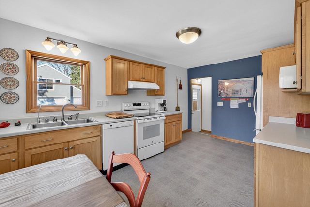 5150 River Road, Waunakee, WI 53597