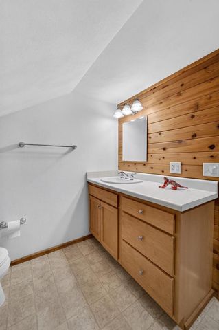 5150 River Road, Waunakee, WI 53597