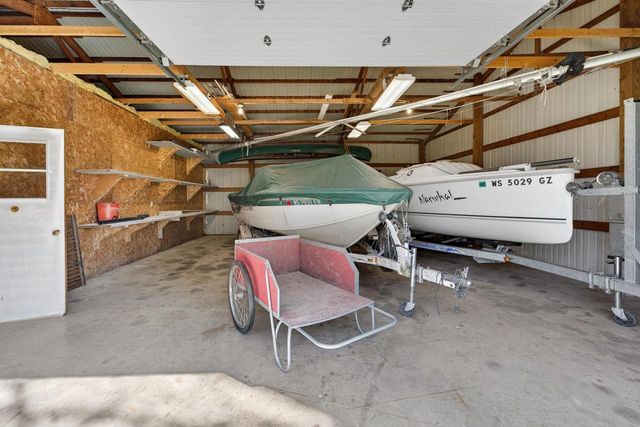 5150 River Road, Waunakee, WI 53597
