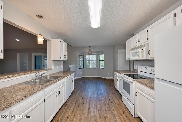 403 SCARLET BUGLER Lane N, Jacksonville, FL 32225