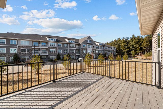 260 Pine Grove Lane, Iowa City, IA 52246