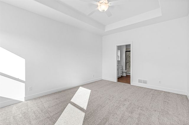 260 Pine Grove Lane, Iowa City, IA 52246