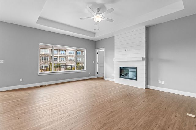 260 Pine Grove Lane, Iowa City, IA 52246