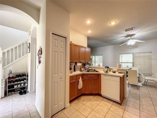 11013 BLAINE TOP PLACE, Tampa, FL 33626
