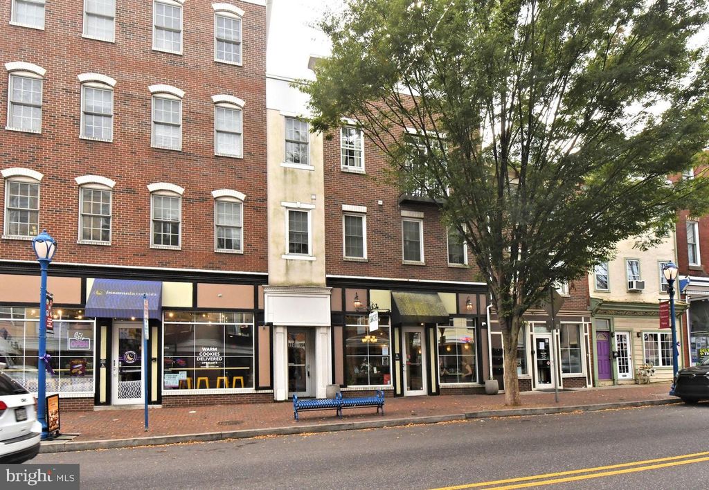 154 BRIDGE ST #D, Phoenixville, PA 19460