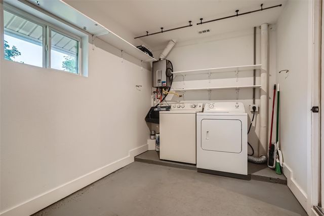 507 Seminole DR, Austin, TX 78745