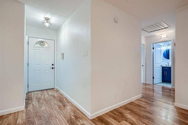 507 Seminole DR, Austin, TX 78745