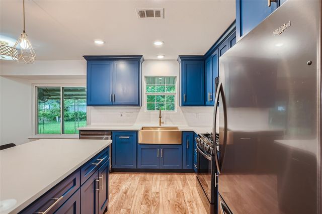 507 Seminole DR, Austin, TX 78745