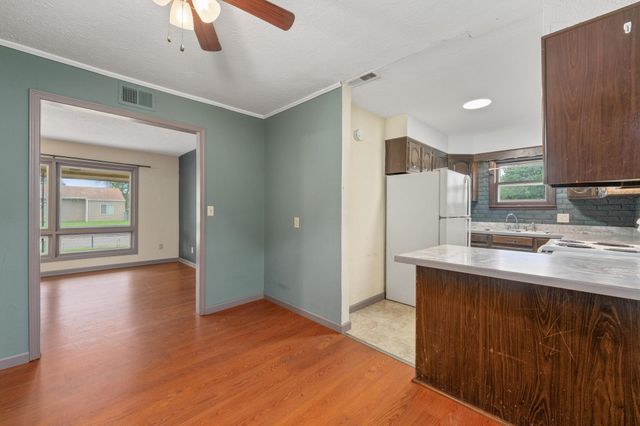 1816 W 29th, Wichita, KS 67217