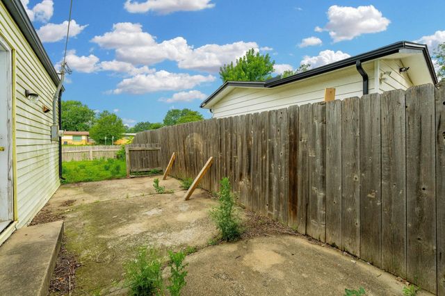 1816 W 29th, Wichita, KS 67217