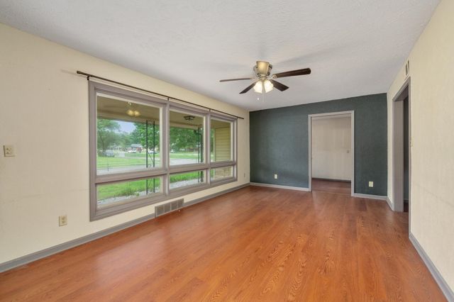 1816 W 29th, Wichita, KS 67217