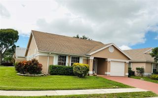 203 N Moccasin Trail N, Jupiter, FL 33458