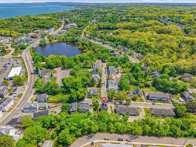 17 Forest Ave, Plymouth, MA 02360