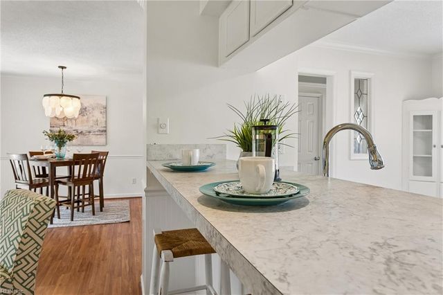119 Monarch Glade, Yorktown, VA 23693
