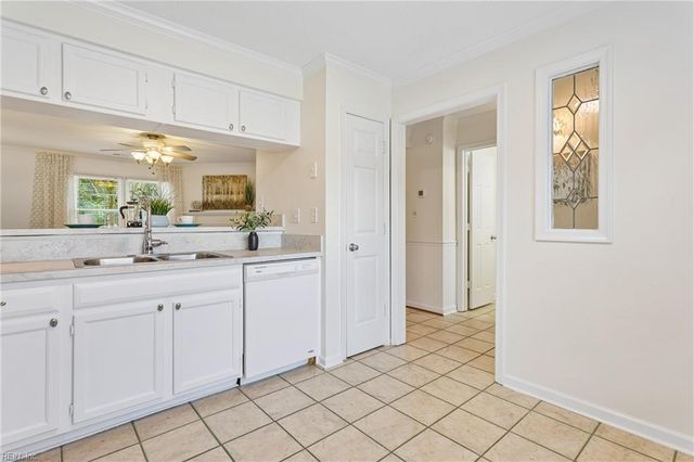 119 Monarch Glade, Yorktown, VA 23693
