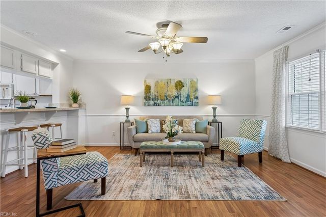 119 Monarch Glade, Yorktown, VA 23693