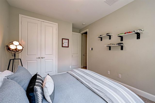 23 Silver Rock Drive, Tomball, TX 77375