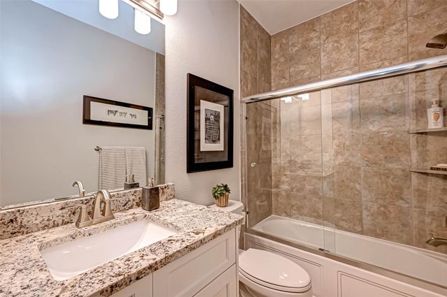 23 Silver Rock Drive, Tomball, TX 77375