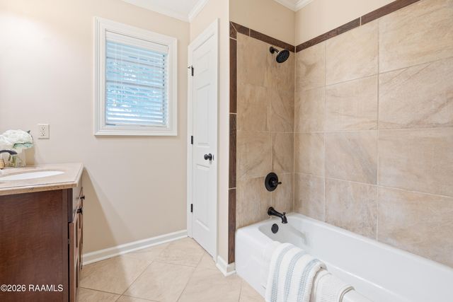 206 Paul Boudreaux Road, Lafayette, LA 70506