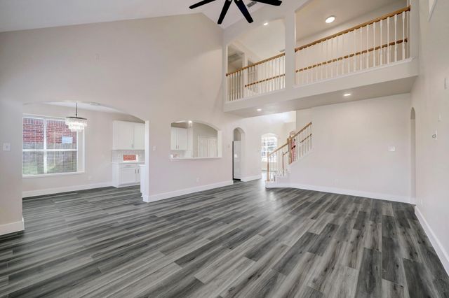 4615 Russett Lane, Sugar Land, TX 77479