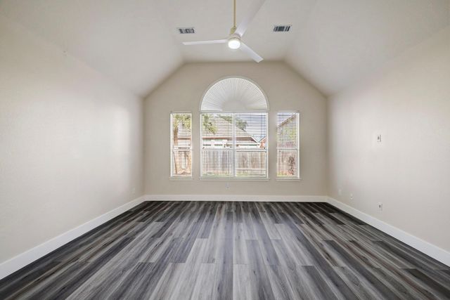 4615 Russett Lane, Sugar Land, TX 77479