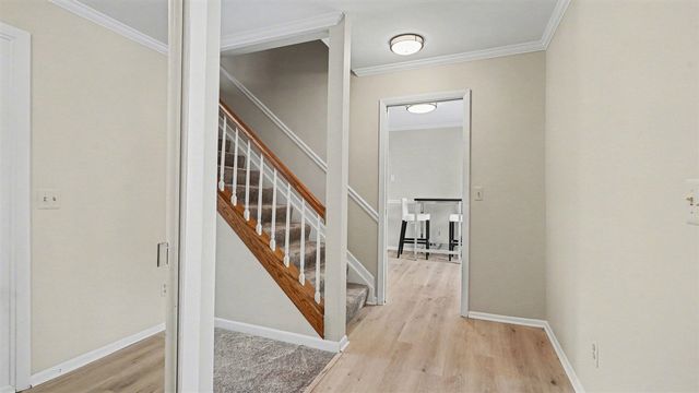 2176 Overlook Court, Ann Arbor, MI 48103