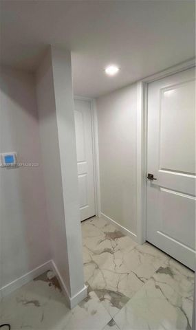 1629 Mayo St, Hollywood, FL 33020