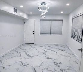 1629 Mayo St, Hollywood, FL 33020