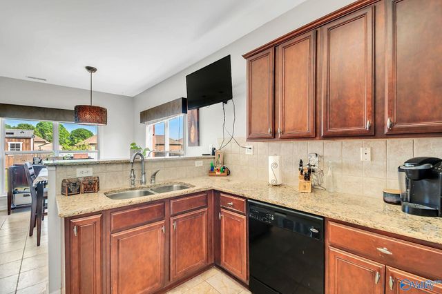 117 Genesis Drive, Huntsville, AL 35811