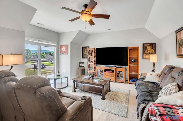 117 Genesis Drive, Huntsville, AL 35811