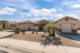 14733 W CARBINE Court, Sun City West, AZ 85375