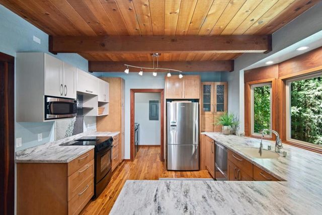 17388 Tressel Pass Road, Boulder Creek, CA 95006